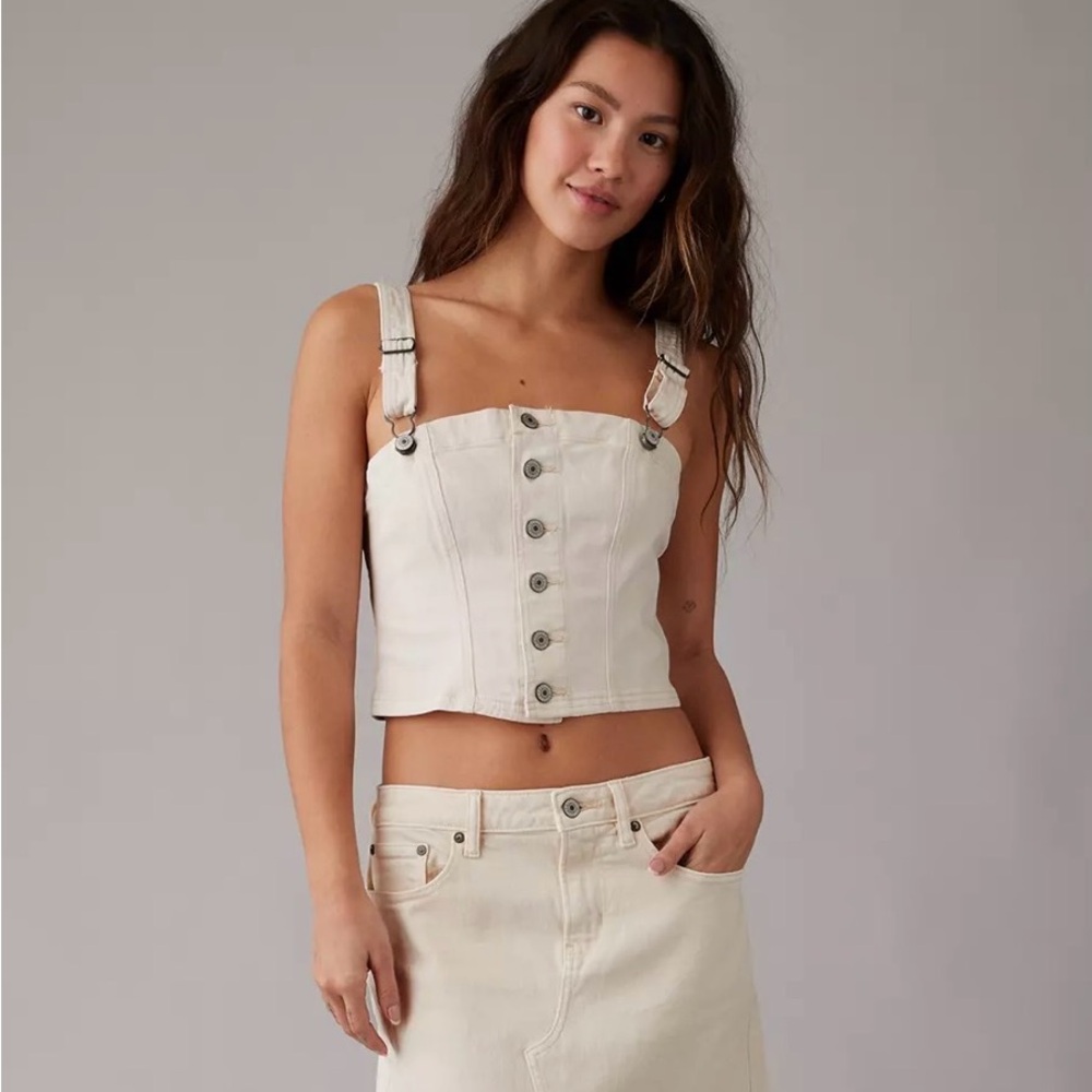 American Eagle Outfitters White Crop Top